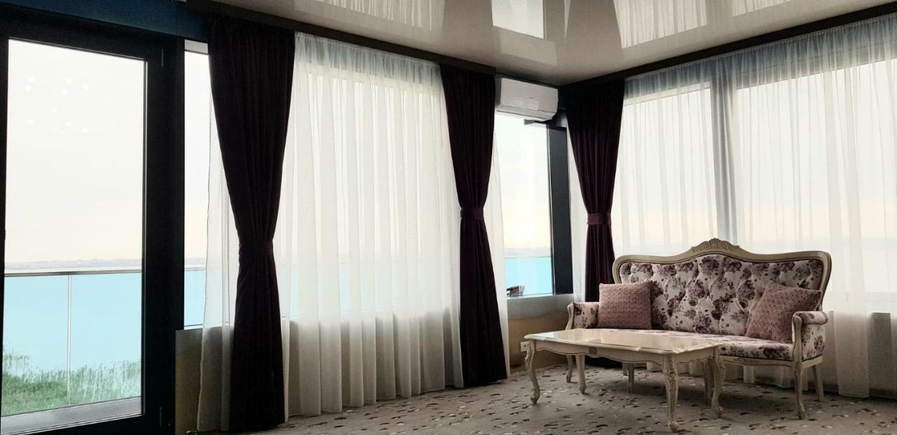 Almar Lake View Boutique H Adults Only Mamaia Ngoại thất bức ảnh