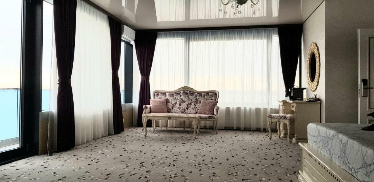 Almar Lake View Boutique H Adults Only Mamaia Ngoại thất bức ảnh