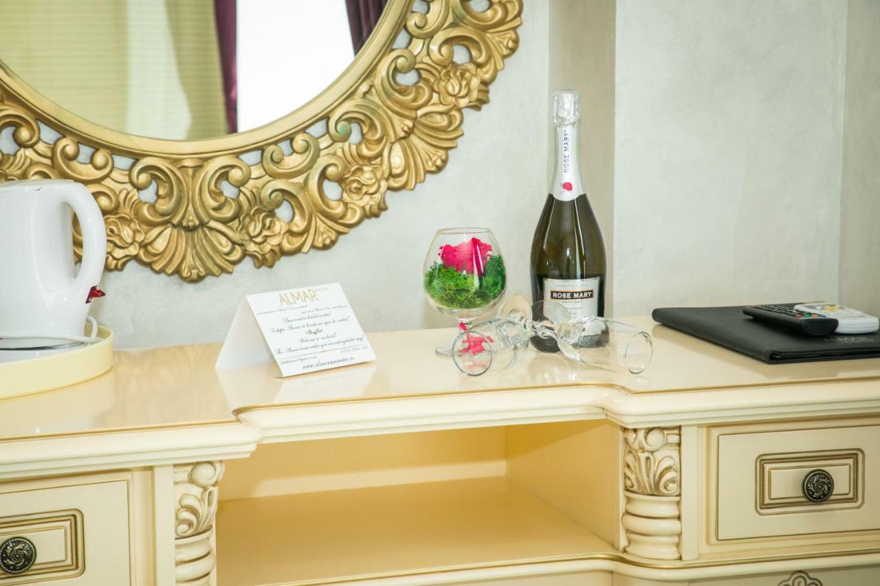 Almar Lake View Boutique H Adults Only Mamaia Ngoại thất bức ảnh